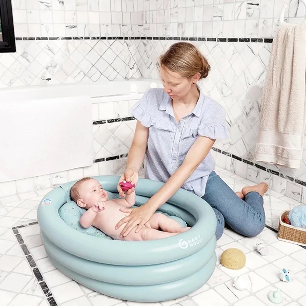 Blue Inflatable Baby Bath - Picture 8 of 15